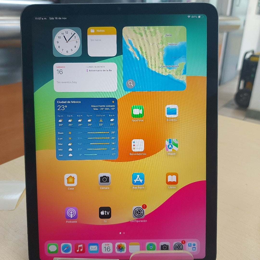 TABLETA APPLE IPAD AIR 5 A2588 64 GB 8 GB RAM (SEMINUEVO)