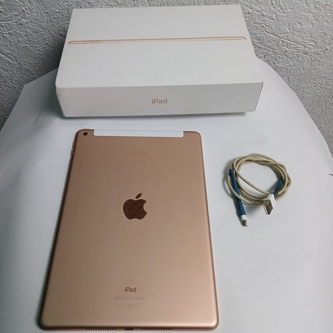 TABLETA APPLE IPAD 8 A2429 128 GB 3 GB RAM (SEMINUEVO)