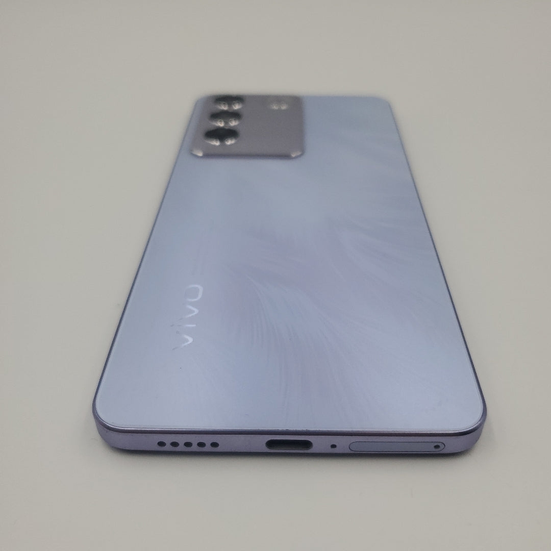 CELULAR VIVO V25E V2242 (2022) 256 GB 8 GB RAM (SEMINUEVO)