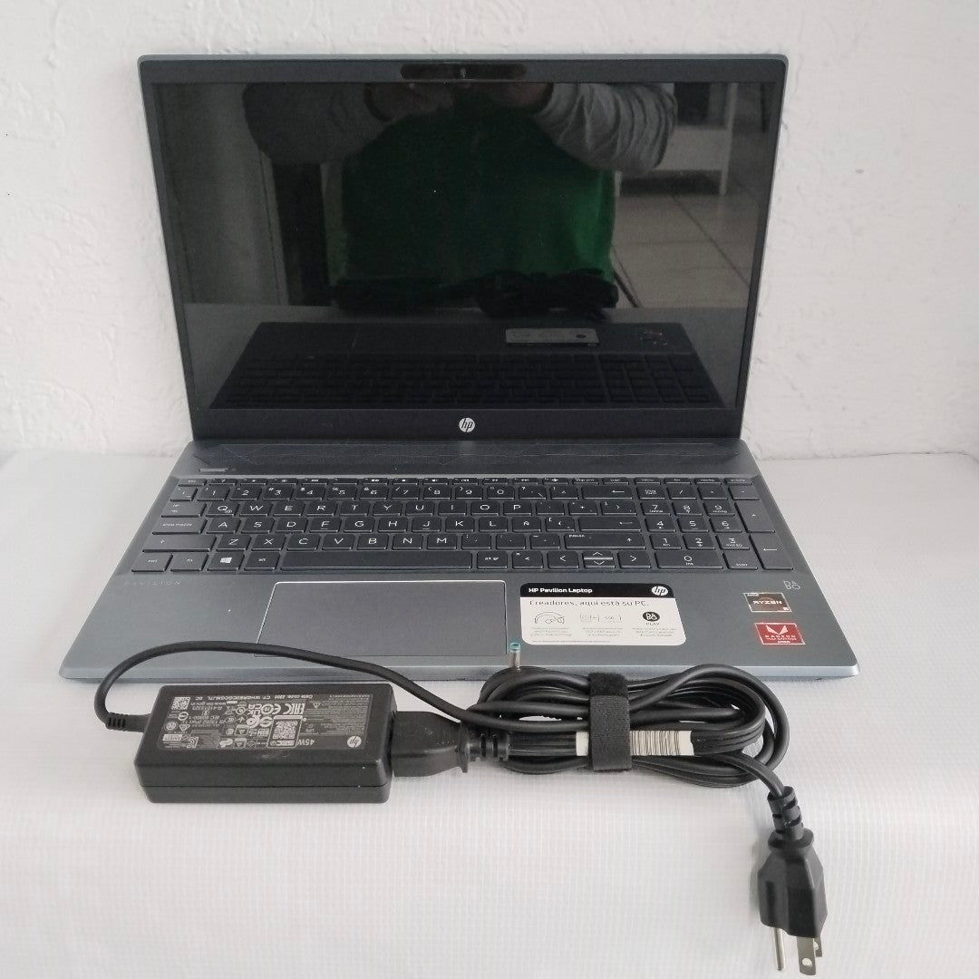 LAPTOP HP PAVILION 15-CW1004LA (2020) 1 TB + 128 GB SSD 12 GB RAM (SEMINUEVO)