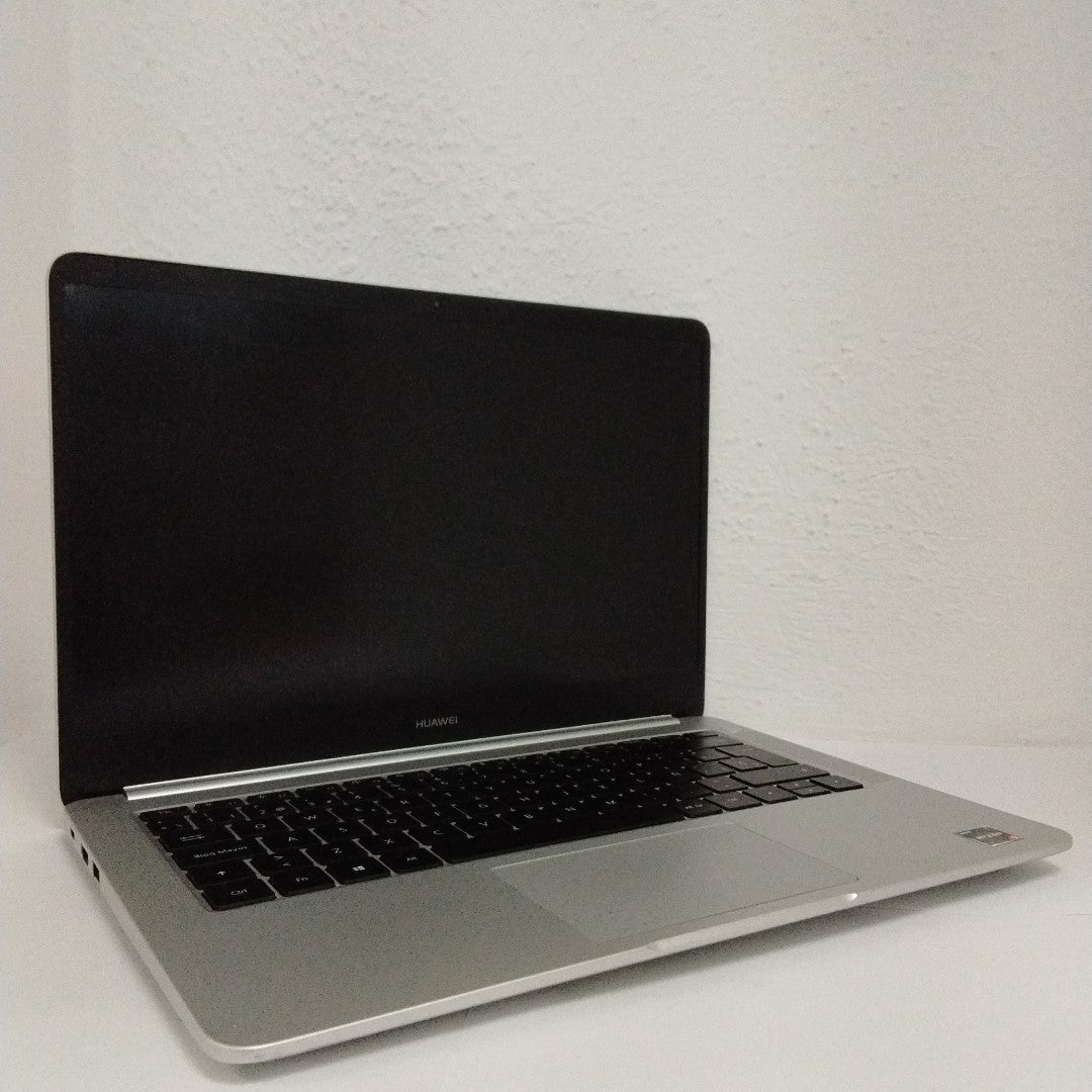 LAPTOP HUAWEI MATEBOOK D KPL-W00 (2020) 256 GB SSD 8 GB RAM (SEMINUEVO)