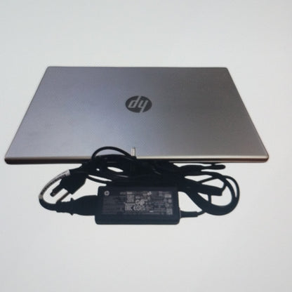 LAPTOP HP 15-FC0003LA (2023) 256 GB SSD 8 GB RAM (SEMINUEVO)