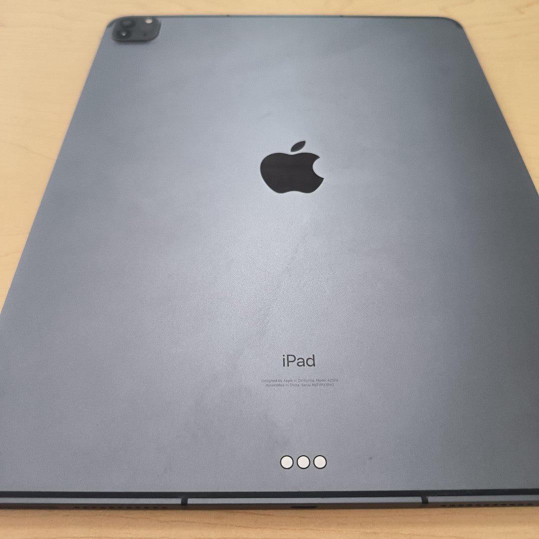 TABLETA APPLE IPAD PRO 5 12.9" A2379 256 GB 8 GB RAM (SEMINUEVO)