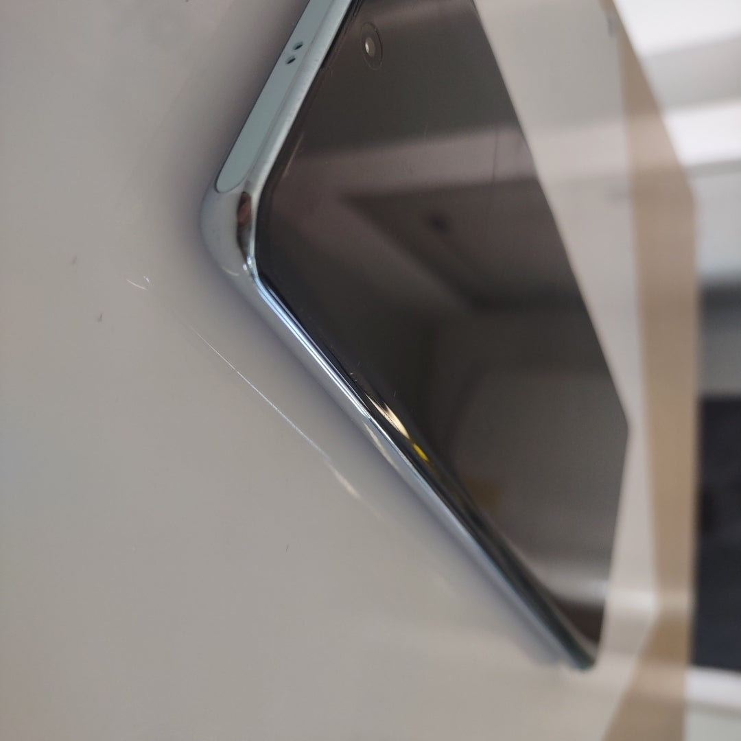 CELULAR OPPO  RENO10 5G CPH2531 (2023) 256 GB 8 GB RAM (SEMINUEVO)