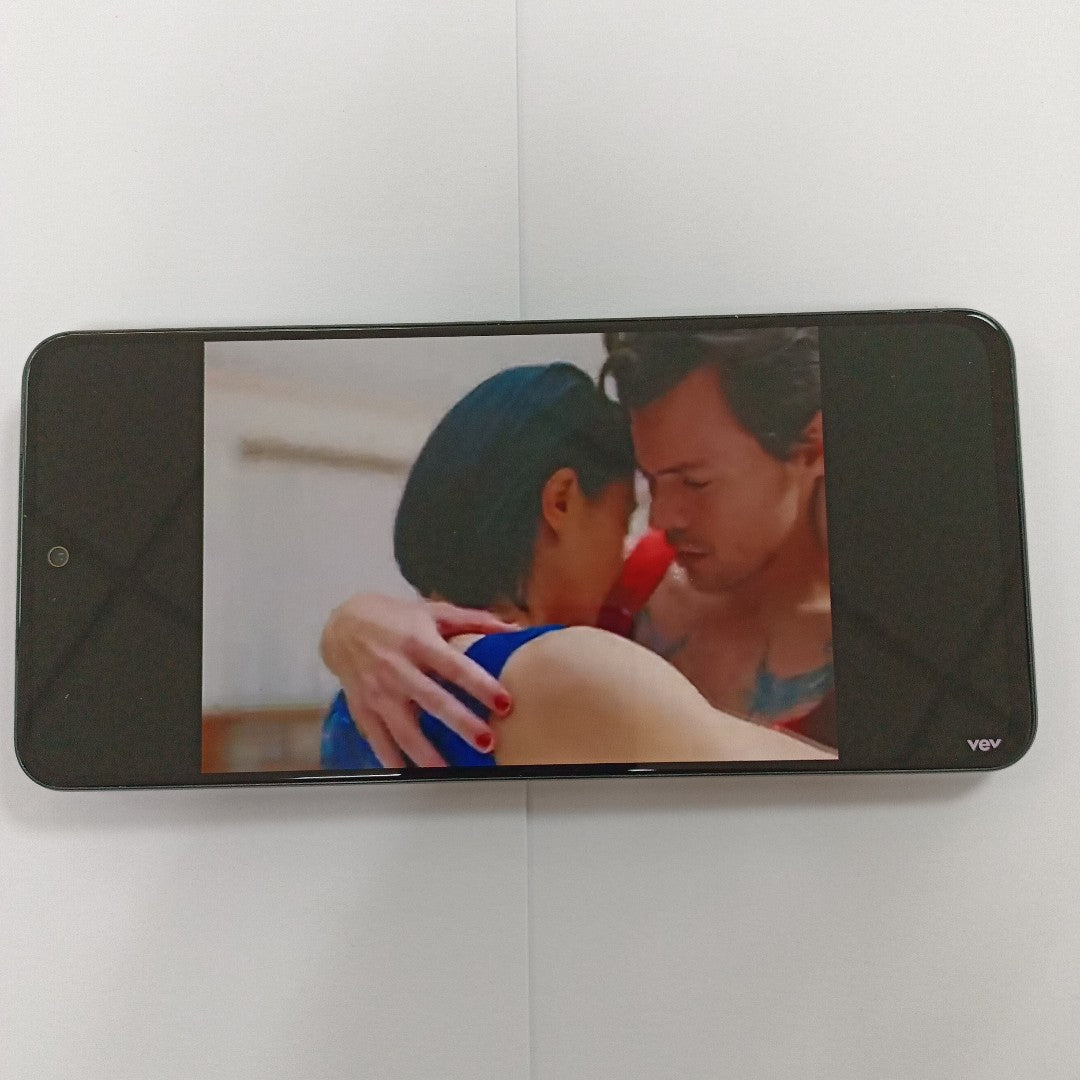 CELULAR VIVO V30 LITE V2314 (2023) 256 GB 12 GB RAM (SEMINUEVO)