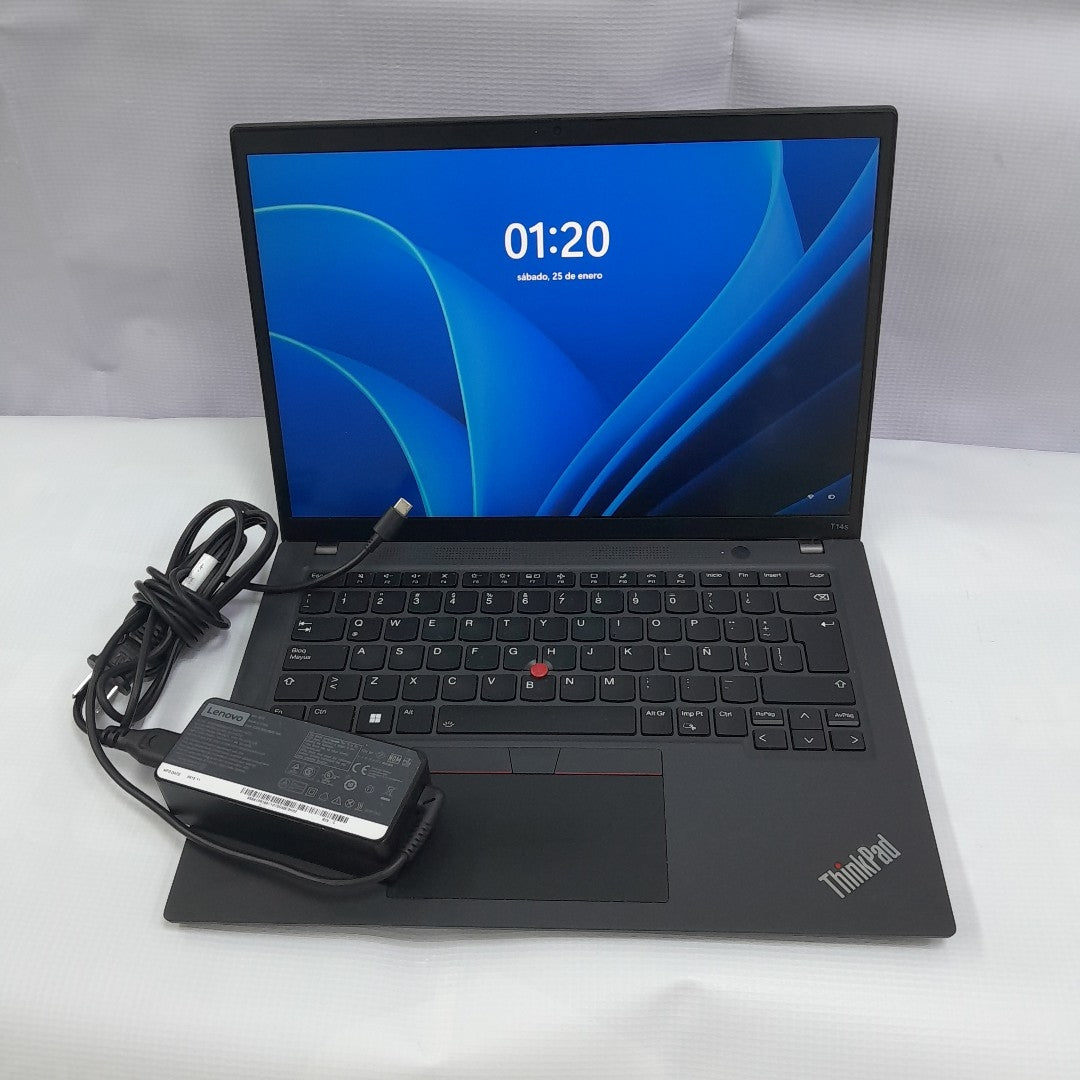 LAPTOP LENOVO THINKPAD T14S GEN 3 (2022) 256 GB SSD 16 GB RAM (SEMINUEVO)