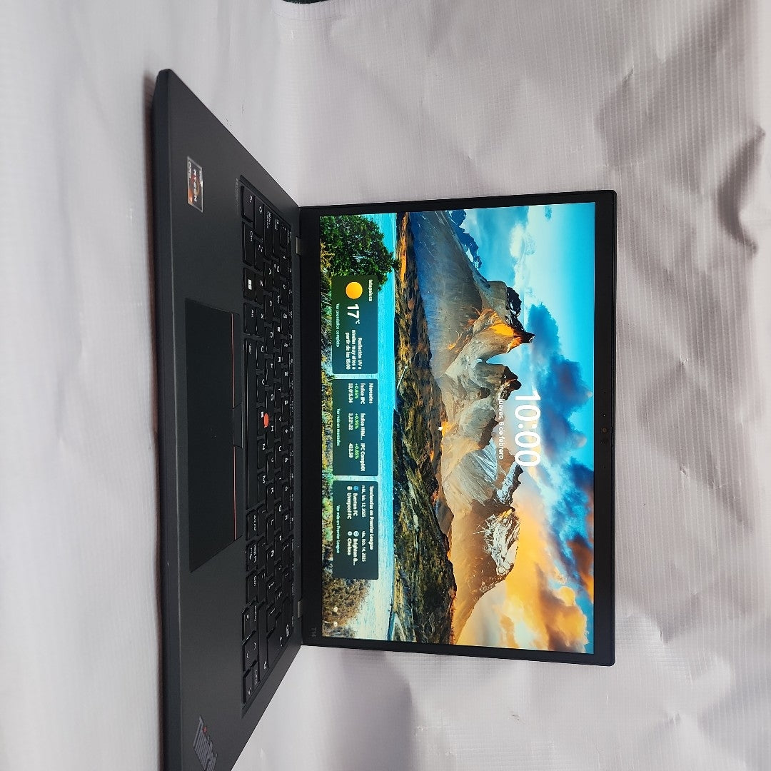LAPTOP LENOVO THINKPAD T14S GEN 3 (2022) 512 GB SSD 16 GB RAM (SEMINUEVO)