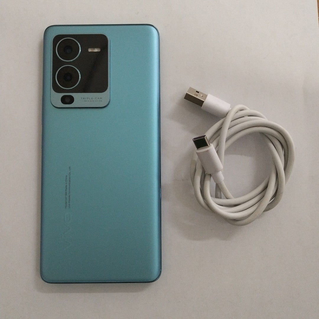 CELULAR VIVO V25 PRO V2158 256 GB 12 GB RAM (SEMINUEVO)