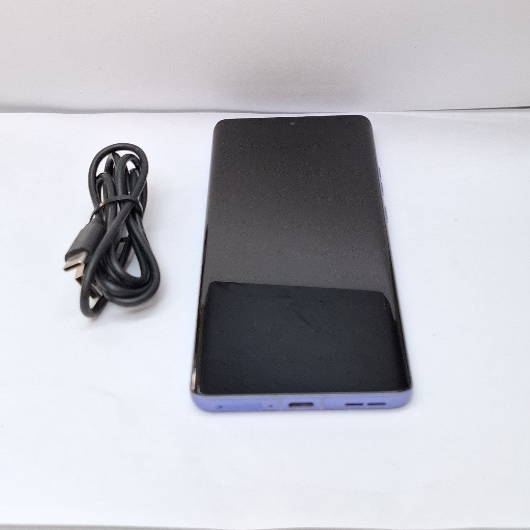 CELULAR MOTOROLA EDGE 50 PRO XT2403-2 (2024) 512 GB 12 GB RAM (SEMINUEVO)