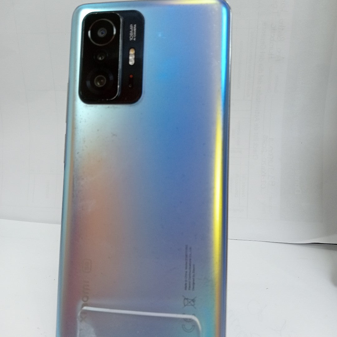 CELULAR XIAOMI 11T 21081111RG 256 GB 8 GB RAM (SEMINUEVO)