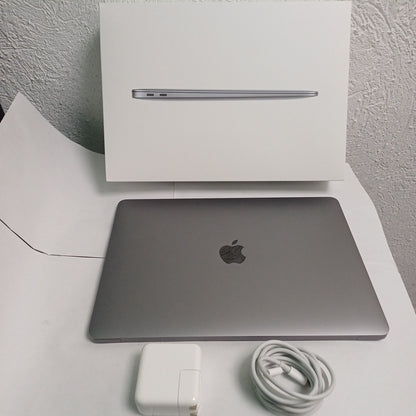 LAPTOP APPLE MACBOOK AIR 13&quot; 2020 3.2 A2337 256 GB SSD 8 GB RAM (SEMINUEVO)