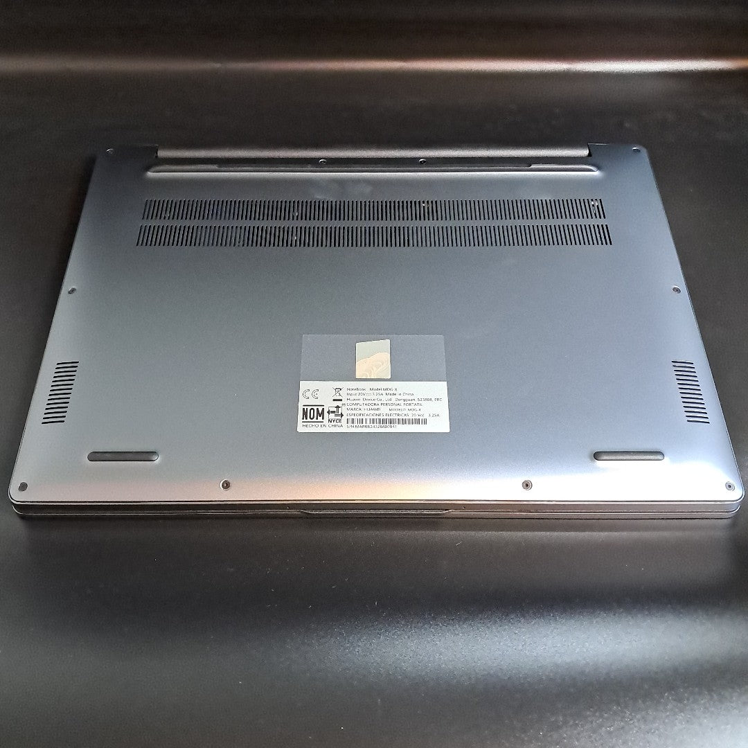 LAPTOP HUAWEI MATEBOOK D14 MDG-X (2023) 1 TB SSD 16 GB RAM (SEMINUEVO)