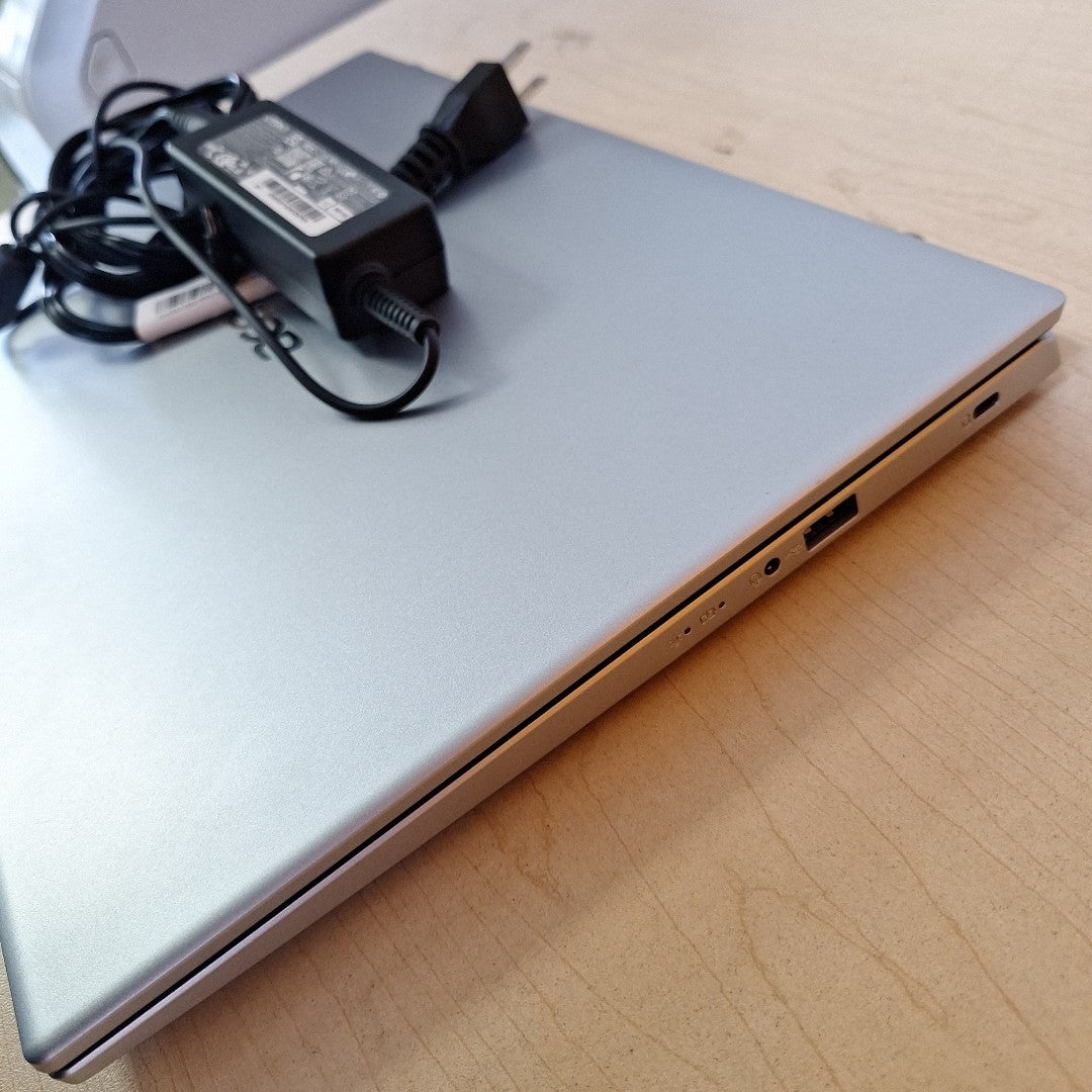 LAPTOP ACER ASPIRE 3 A315-35-C3RU (2022) 1 TB 8 GB RAM (SEMINUEVO)