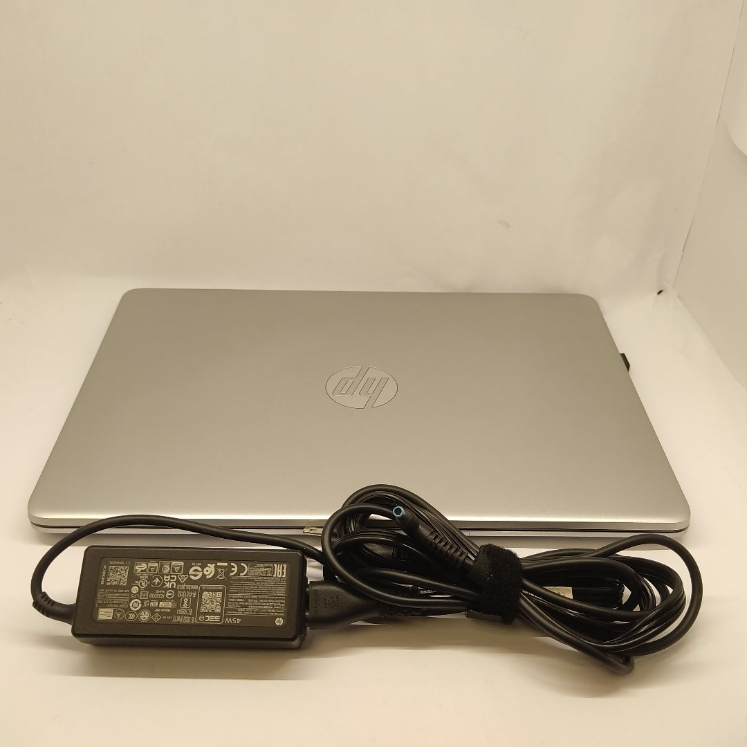 LAPTOP HP 14-DQ0527LA (2024) 256 GB SSD 8 GB RAM (SEMINUEVO)