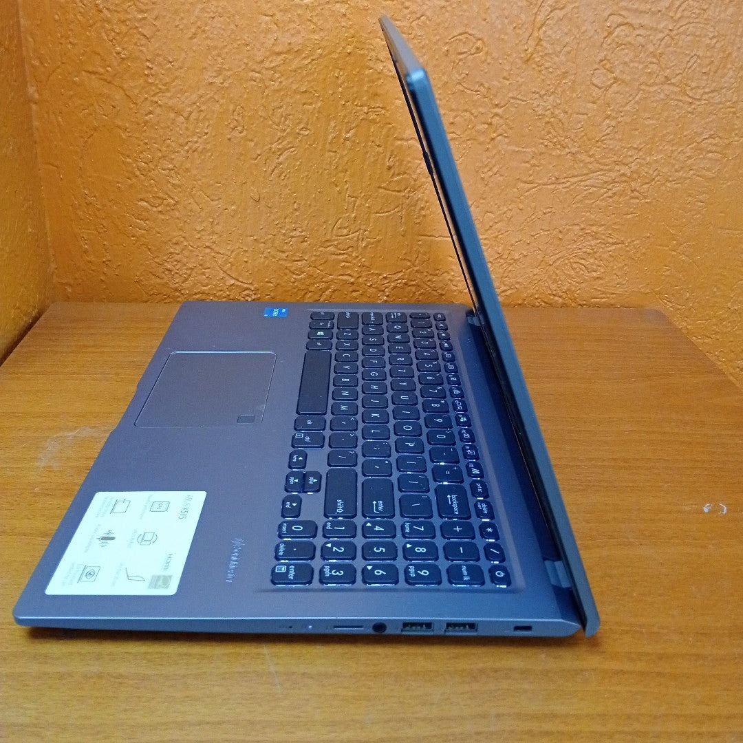 LAPTOP ASUS R565EA-UH31T (2021) 128 GB SSD 8 GB RAM (SEMINUEVO)