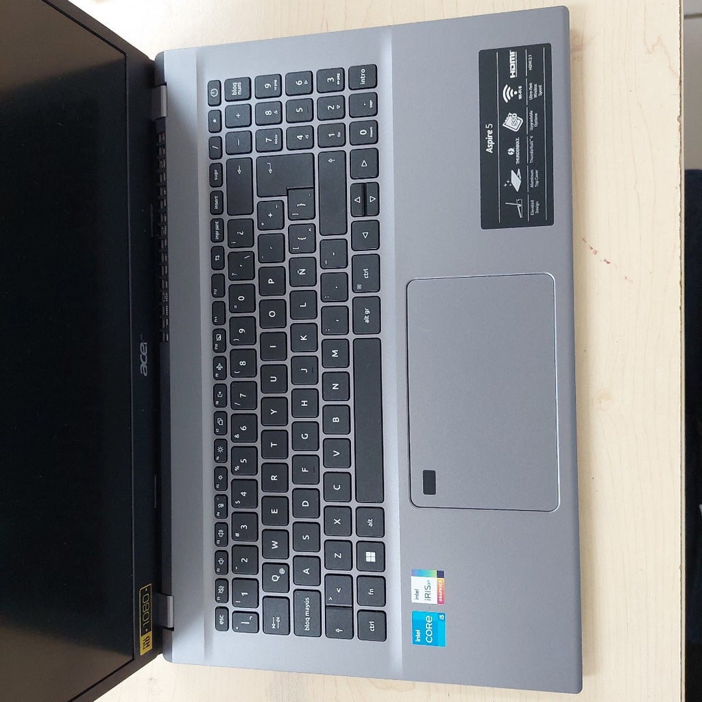 LAPTOP ACER ASPIRE 5 A515-57-578D (2023) 512 GB SSD 16 GB RAM (SEMINUEVO)