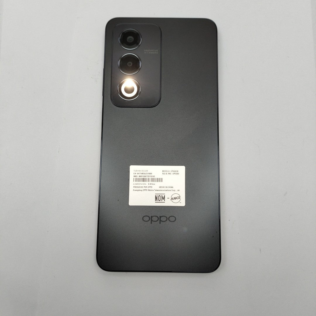 CELULAR OPPO  A80 5G CPH2639 (2024) 256 GB 8 GB RAM (SEMINUEVO)
