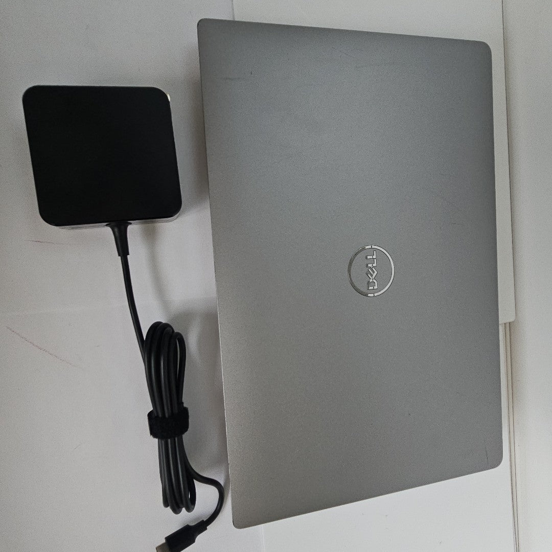 LAPTOP DELL LATITUDE 5420 (2022) 512 GB SSD 16 GB RAM (SEMINUEVO)