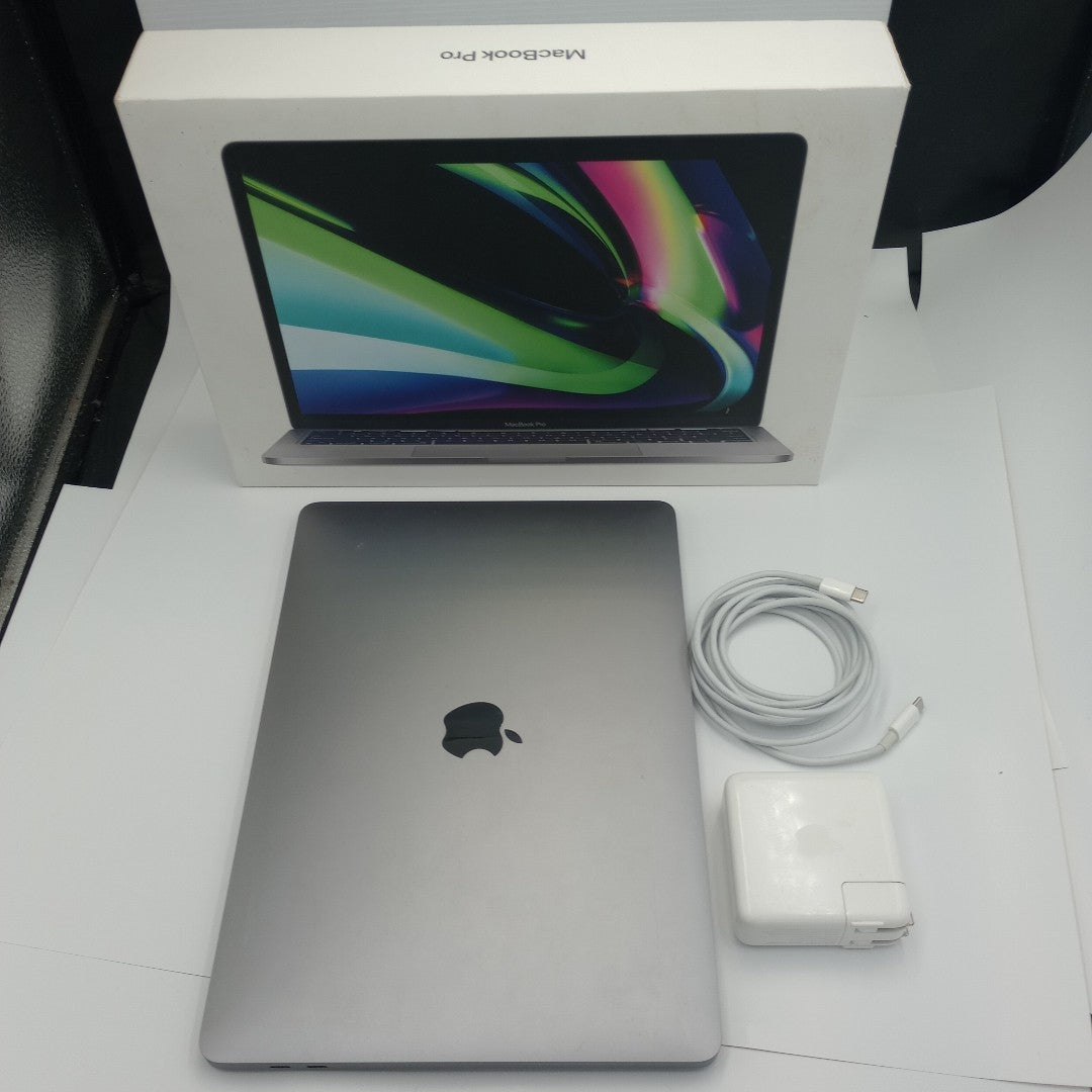 LAPTOP APPLE MACBOOK PRO 13" 2020 3.2 A2338 256 GB SSD 8 GB RAM (SEMINUEVO)
