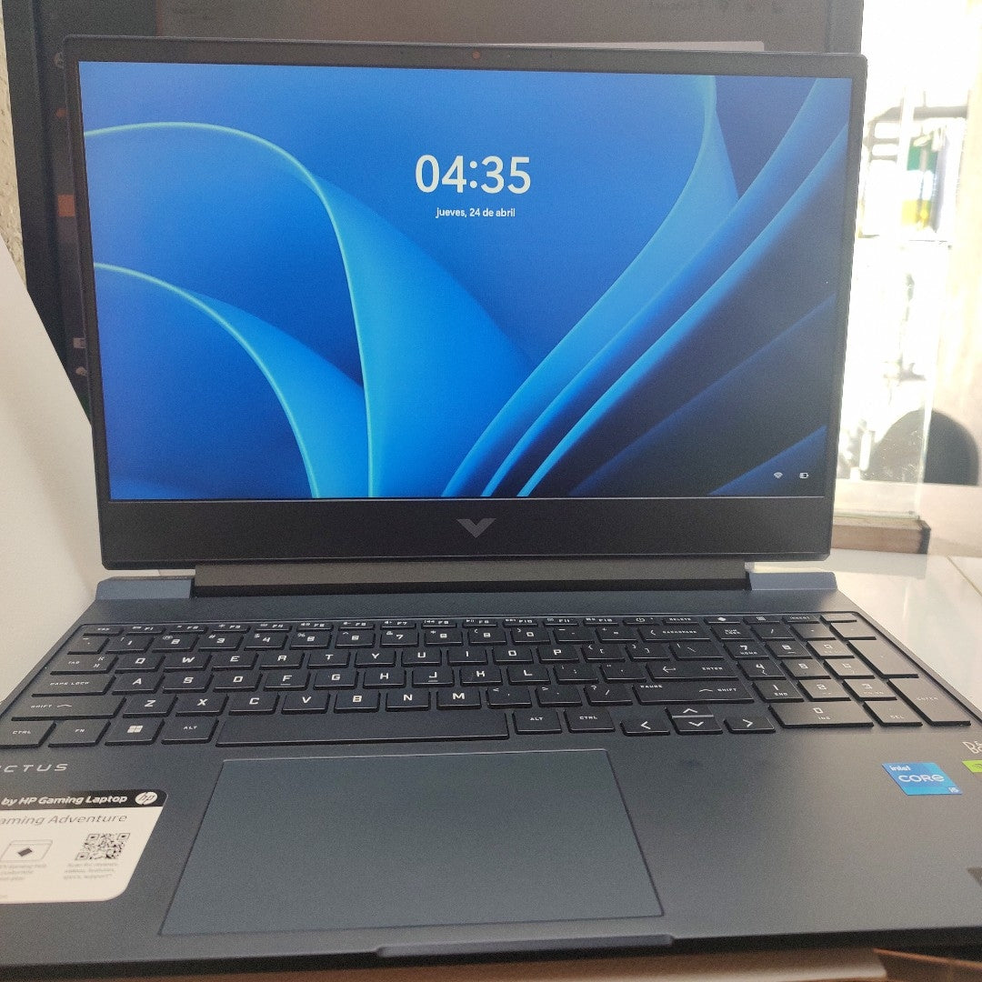 LAPTOP HP VICTUS 15-FA0032DX (2023) 512 GB 16 GB RAM (SEMINUEVO)