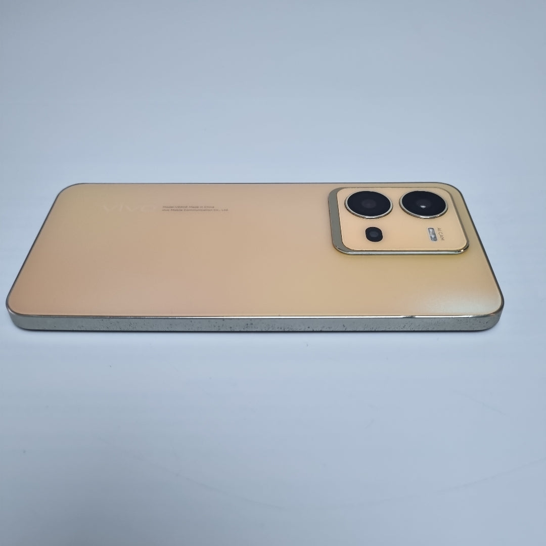CELULAR VIVO V25 V2202 128 GB 8 GB RAM (SEMINUEVO)