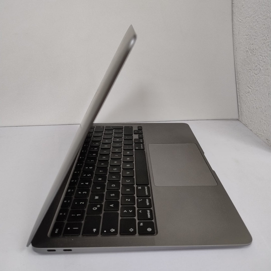 LAPTOP APPLE MACBOOK AIR 13" 2020 3.2 A2337 256 GB SSD 8 GB RAM (SEMINUEVO)