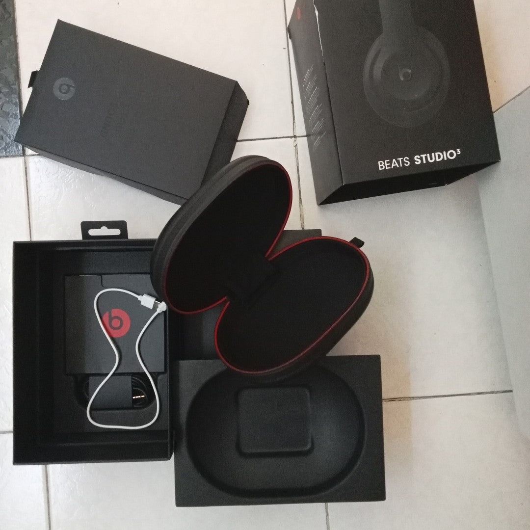 AUDIFONOS BEATS STUDIO 3 INALAMBRICO ON EAR (SEMINUEVO)