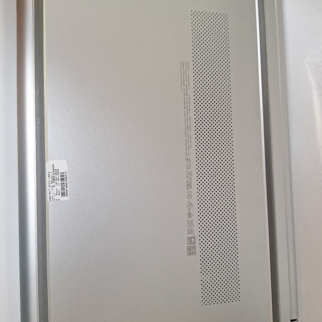 LAPTOP HP 14-DQ0527LA (2023) 256 GB SSD 8 GB RAM (SEMINUEVO)