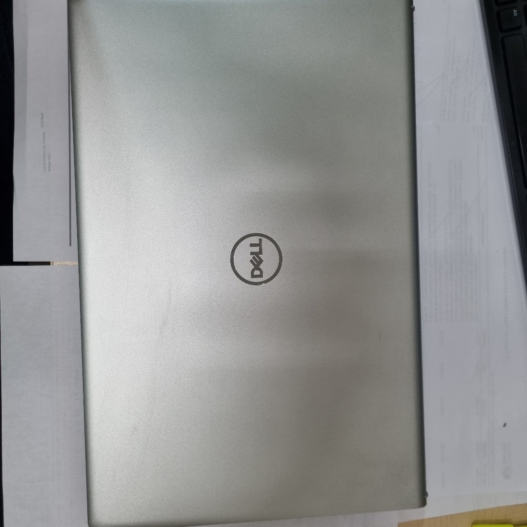LAPTOP DELL INSPIRON 15 3511 (2022) 256 GB SSD 8 GB RAM (SEMINUEVO)