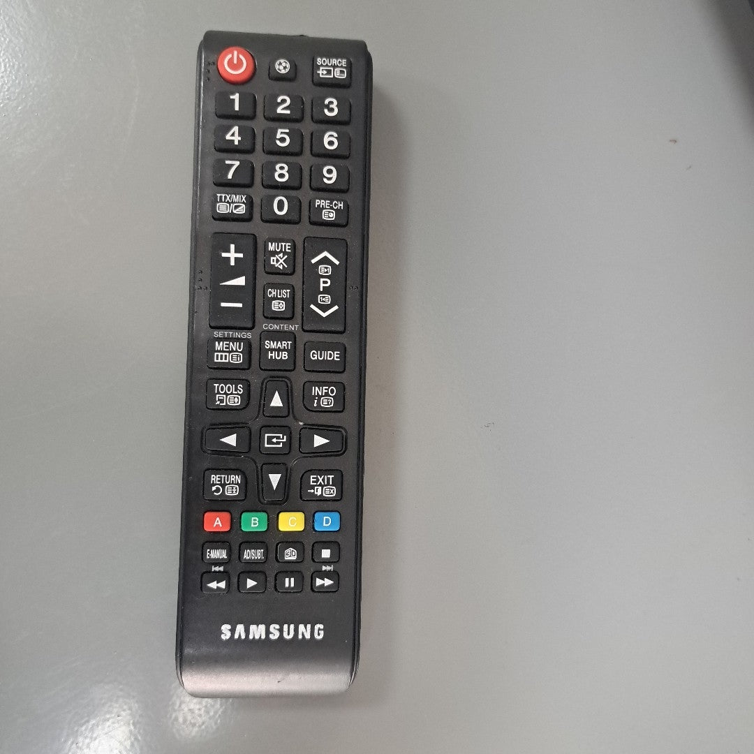 PANTALLA SAMSUNG UN40N5200AF (2023) 40" LED FULL HD (SEMINUEVO)