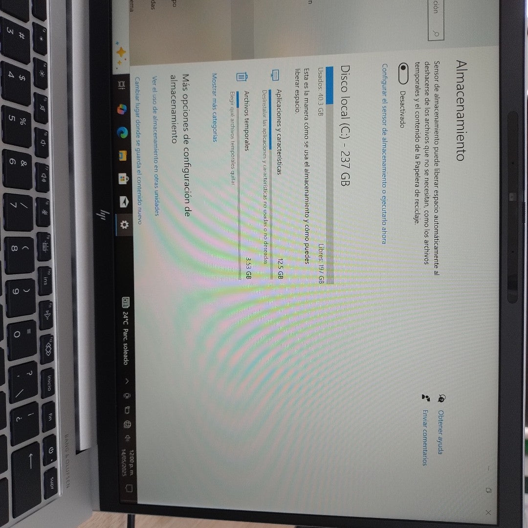 LAPTOP HP ELITEBOOK 840 G10 (2024) 256 GB SSD 16 GB RAM (SEMINUEVO)