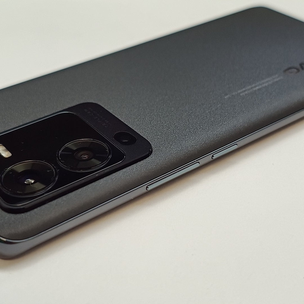 CELULAR VIVO V25 PRO V2158 256 GB 12 GB RAM (SEMINUEVO)