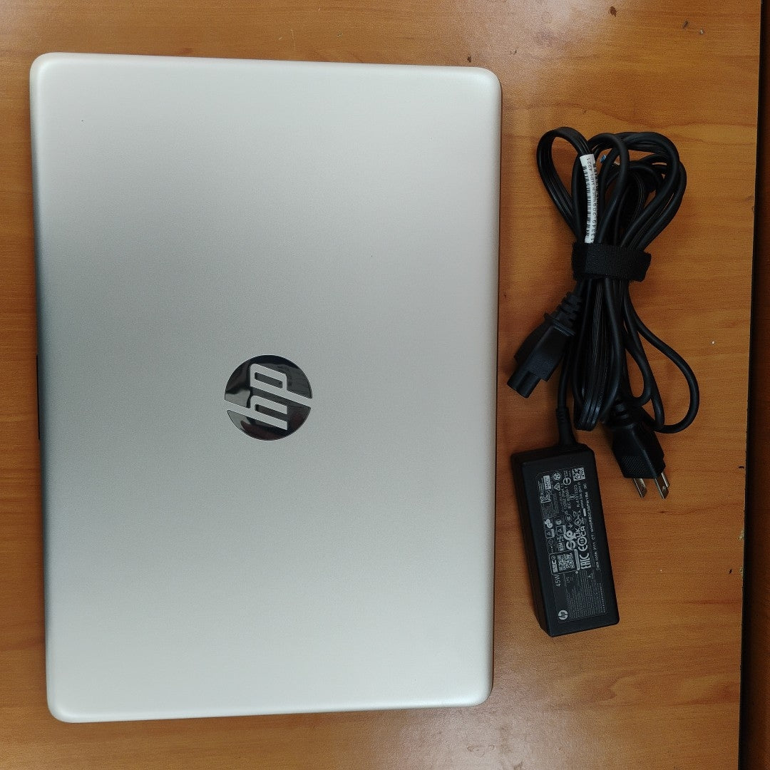 LAPTOP HP 14-DK1514LA (2021) 128 GB SSD 4 GB RAM (SEMINUEVO)
