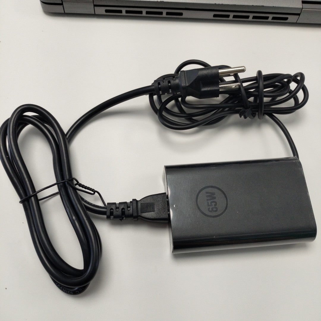 LAPTOP DELL LATITUDE 5340 (2023) 512 GB SSD 32 GB RAM (SEMINUEVO)