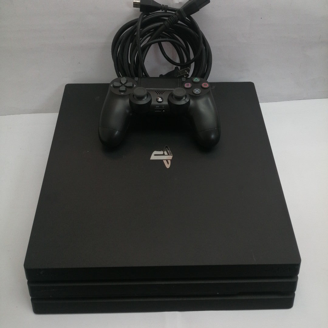 CONSOLA DE VIDEOJUEGO SONY PS4 PRO 1 TB