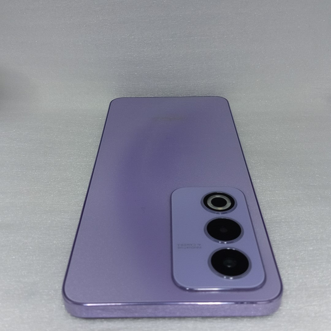 CELULAR OPPO  A80 5G CPH2639 (2024) 256 GB 8 GB RAM