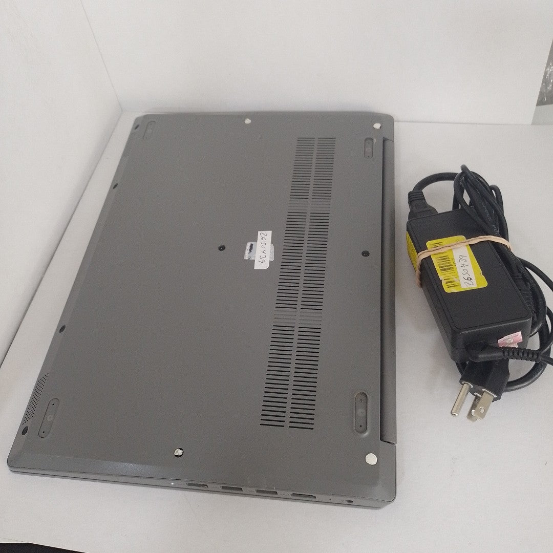 LAPTOP LENOVO IDEAPAD 3 14IGL05 (2022) 1 TB 8 GB RAM (SEMINUEVO)