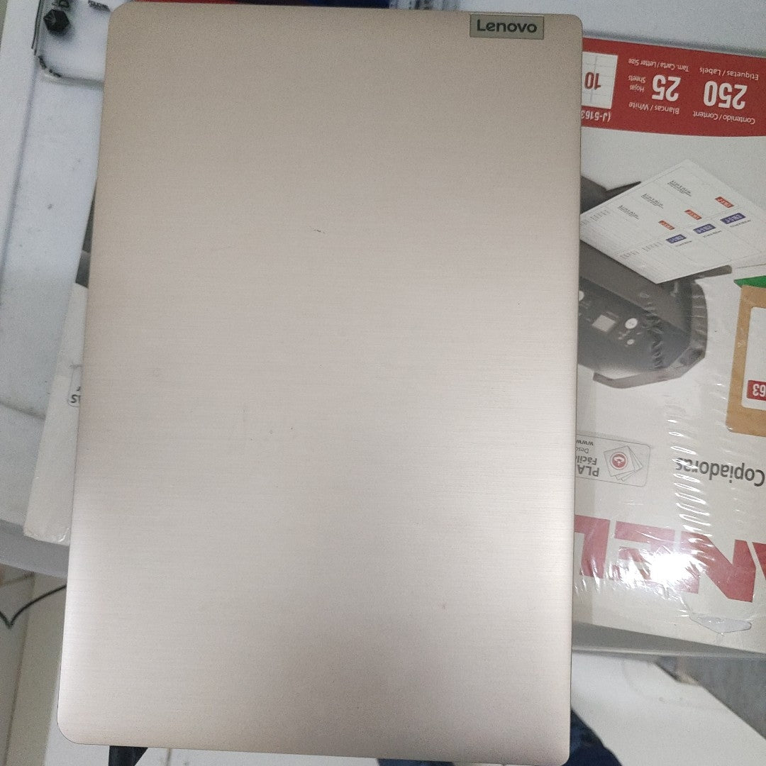 LAPTOP LENOVO IDEAPAD 3 15ALC6 (2023) 512 GB SSD 16 GB RAM (SEMINUEVO)