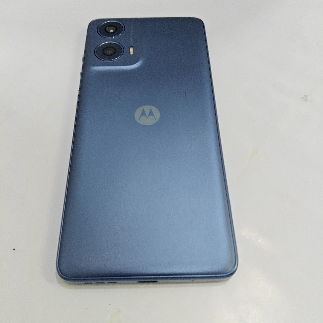 CELULAR MOTOROLA MOTO G24 POWER XT2425-1 (2024) 256 GB 8 GB RAM (SEMINUEVO)