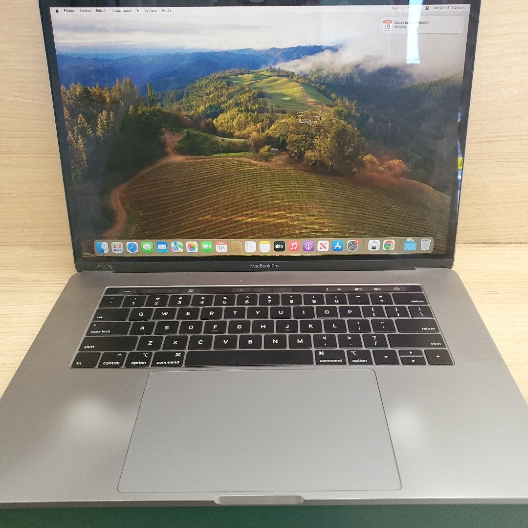 LAPTOP APPLE MACBOOK PRO 15" 2019 2.6 A1990 512 GB SSD 16 GB RAM (SEMINUEVO)