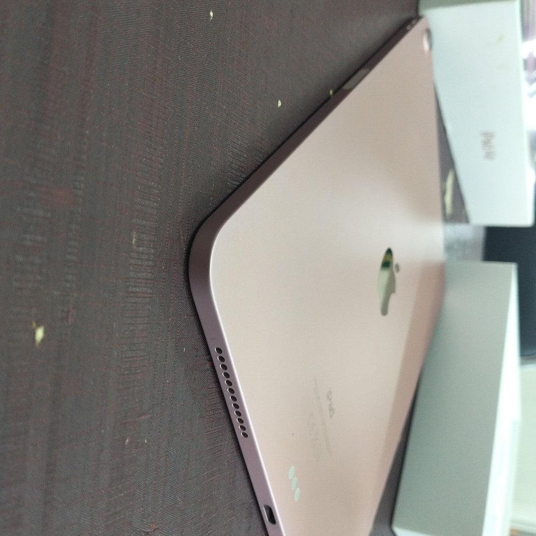 TABLETA APPLE IPAD AIR 4 A2316 256 GB 4 GB RAM (SEMINUEVO)