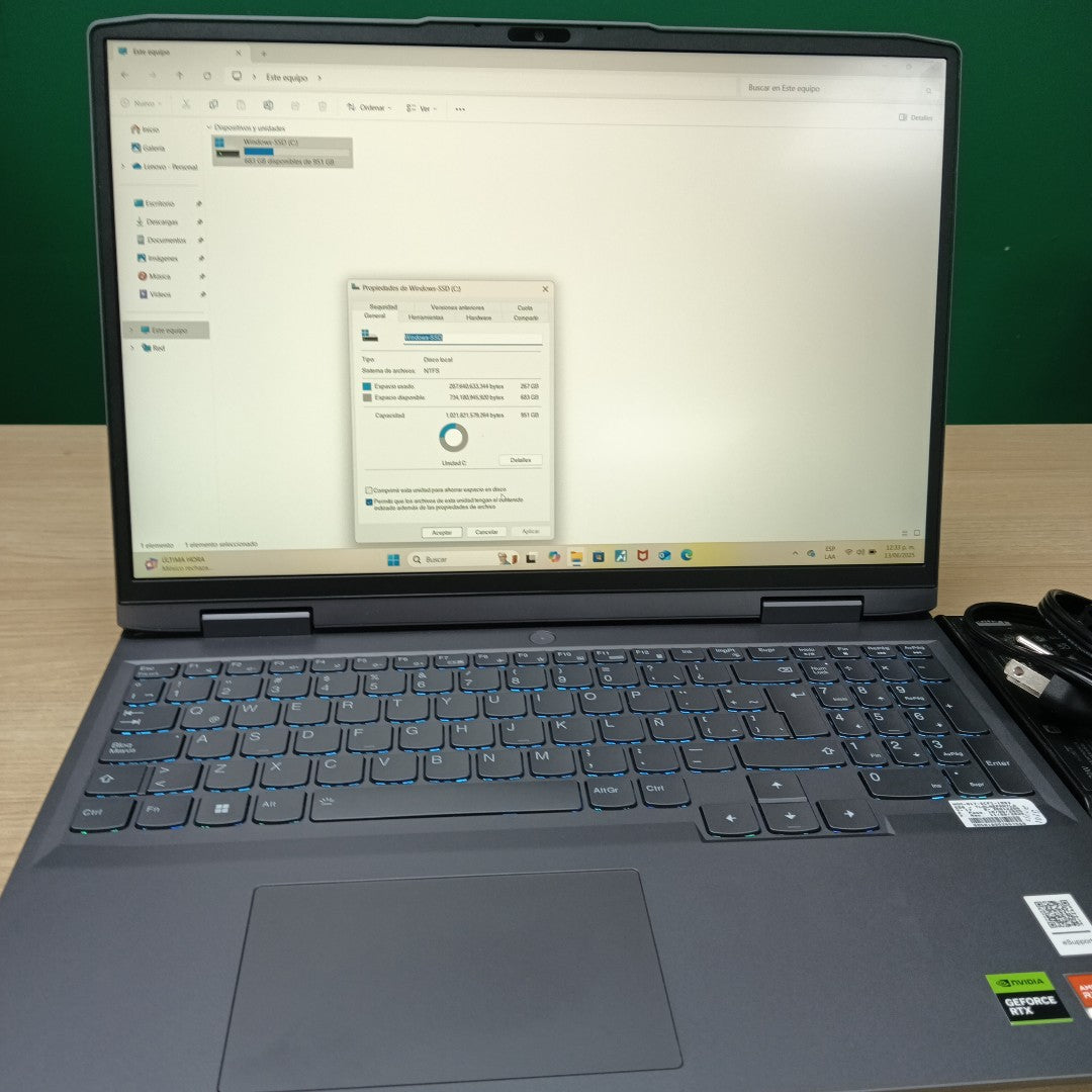LAPTOP LENOVO LOQ 16APH8 (2024) 1 TB SSD 32 GB RAM (SEMINUEVO)
