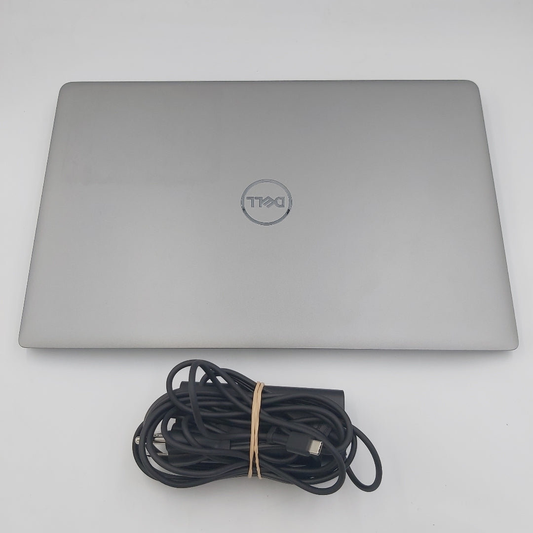 LAPTOP DELL LATITUDE 5540 (2023) 512 GB SSD 16 GB RAM (SEMINUEVO)