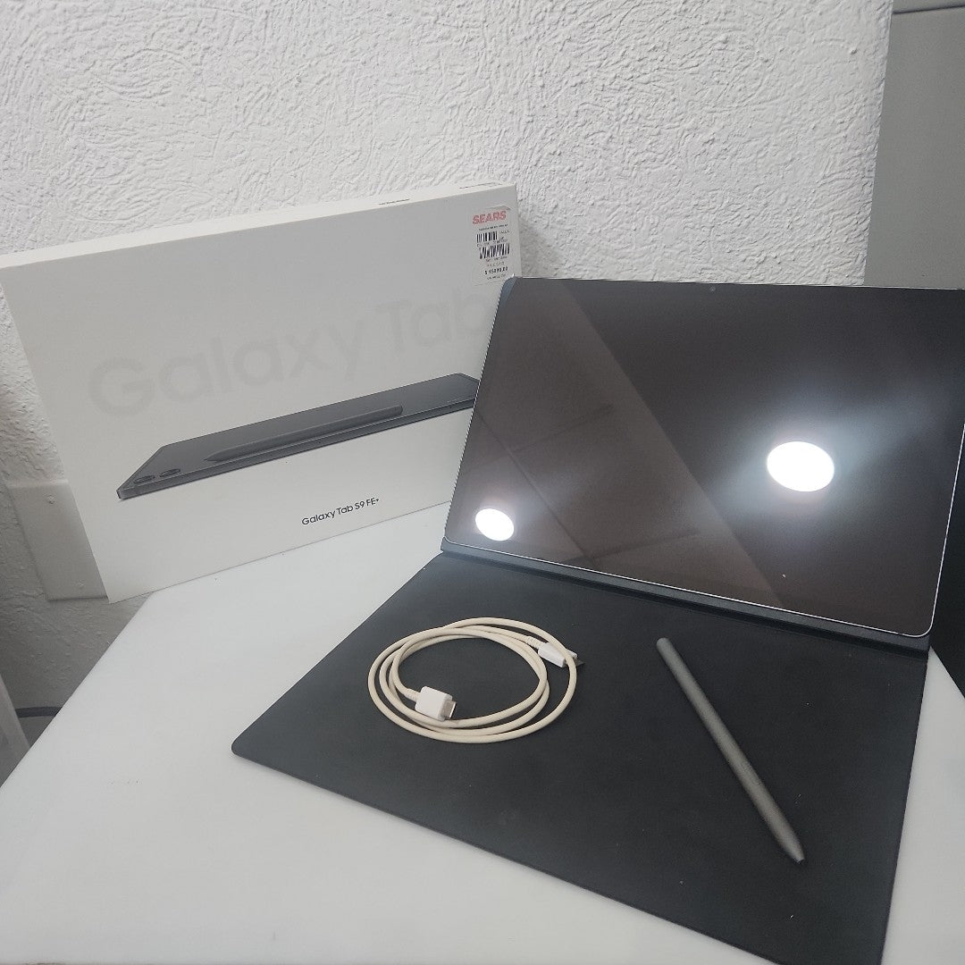 TABLETA SAMSUNG GALAXY TAB S9 FE+ SM-X610 (2023) 256 GB 12 GB RAM (SEMINUEVO)
