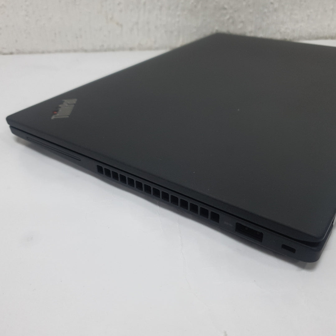 LAPTOP LENOVO THINKPAD T14 GEN 3 (2023) 512 GB SSD 16 GB RAM (SEMINUEVO)