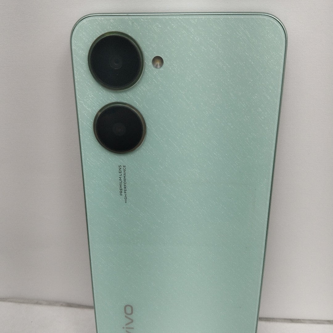 CELULAR VIVO Y03 V2332 (2024) 128 GB 4 GB RAM (SEMINUEVO)