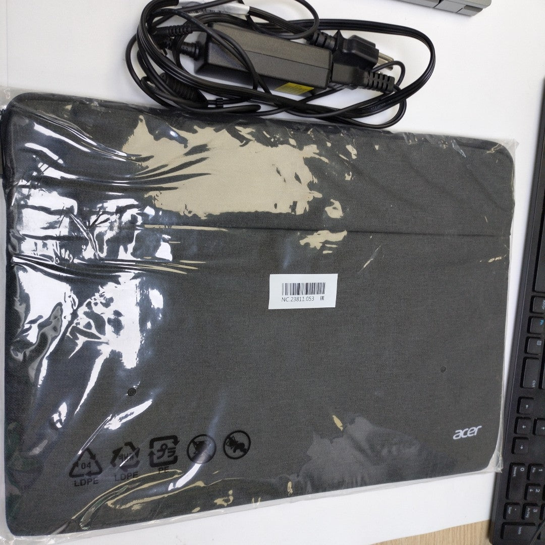 LAPTOP ACER ASPIRE 3 A315-24P-R841 (2023) 512 GB SSD 8 GB RAM (SEMINUEVO)
