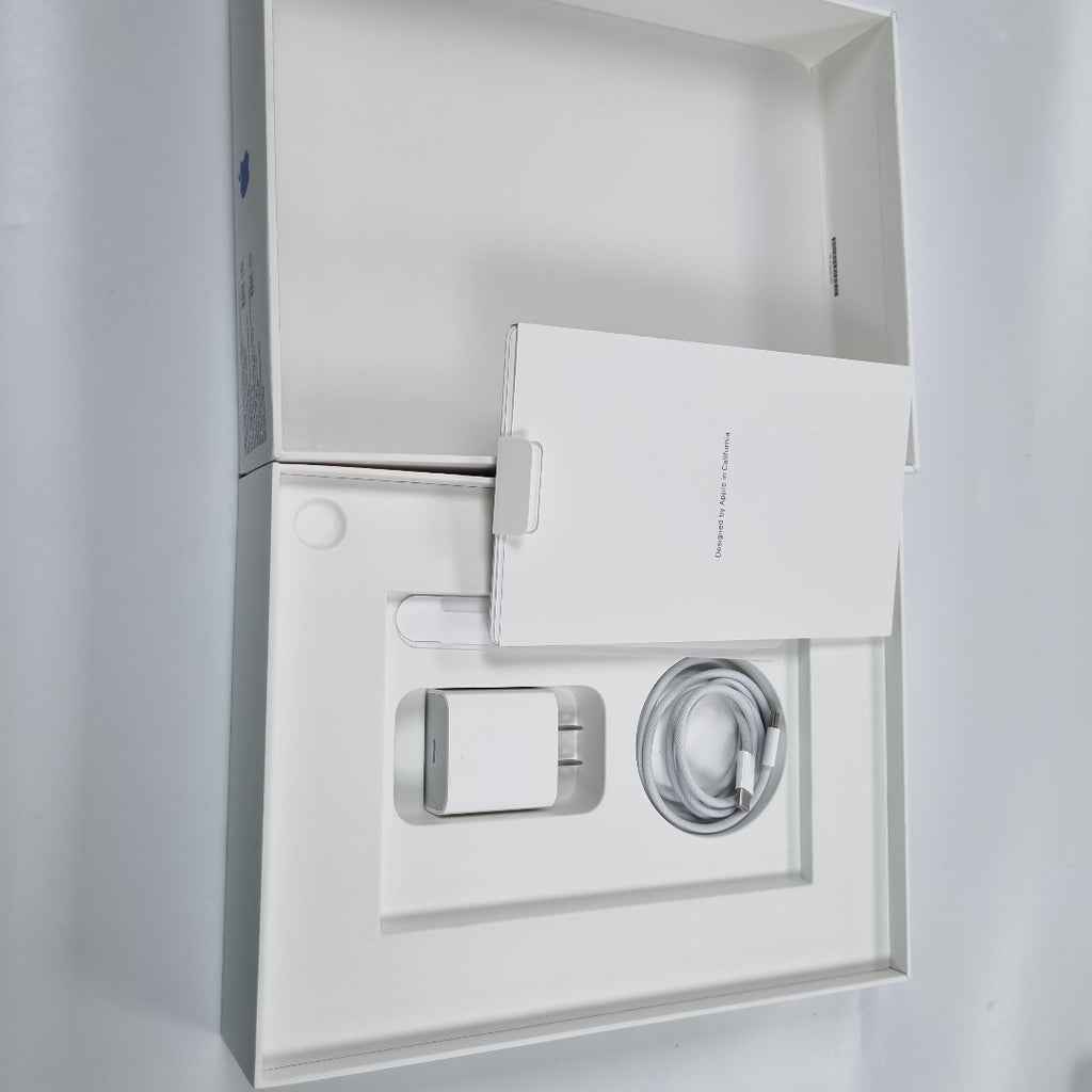 TABLETA APPLE IPAD 10 A2696 64 GB 4 GB RAM (SEMINUEVO)