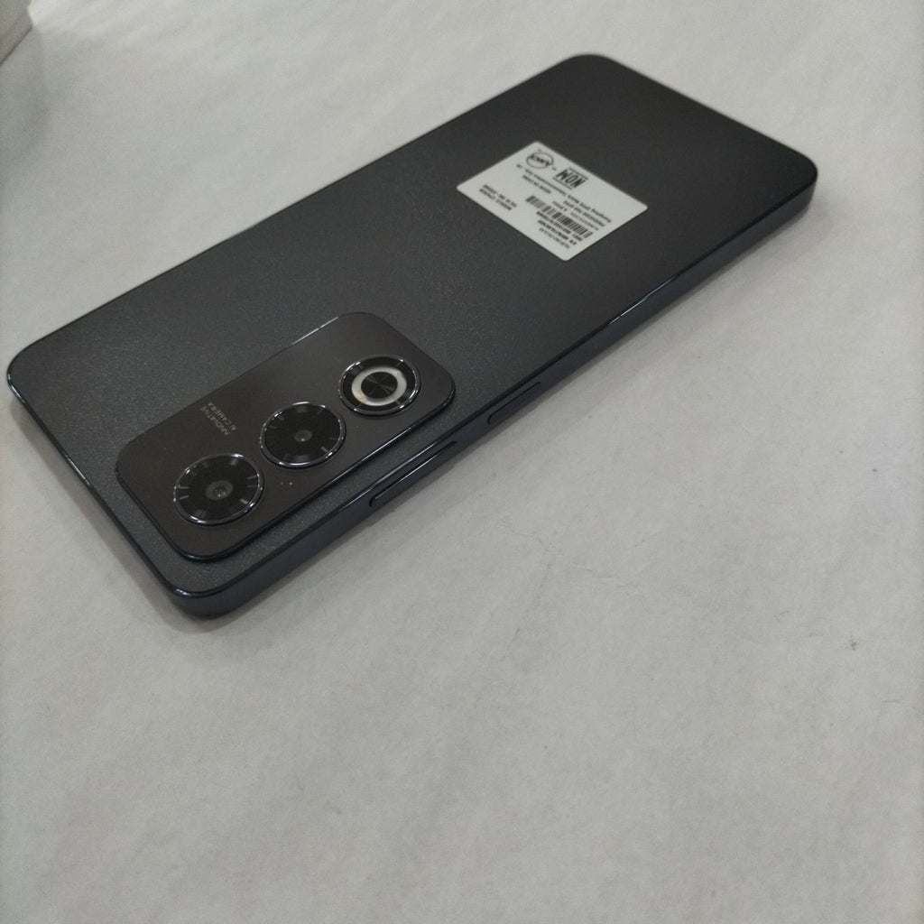 CELULAR OPPO  A80 5G CPH2639 (2024) 256 GB 8 GB RAM