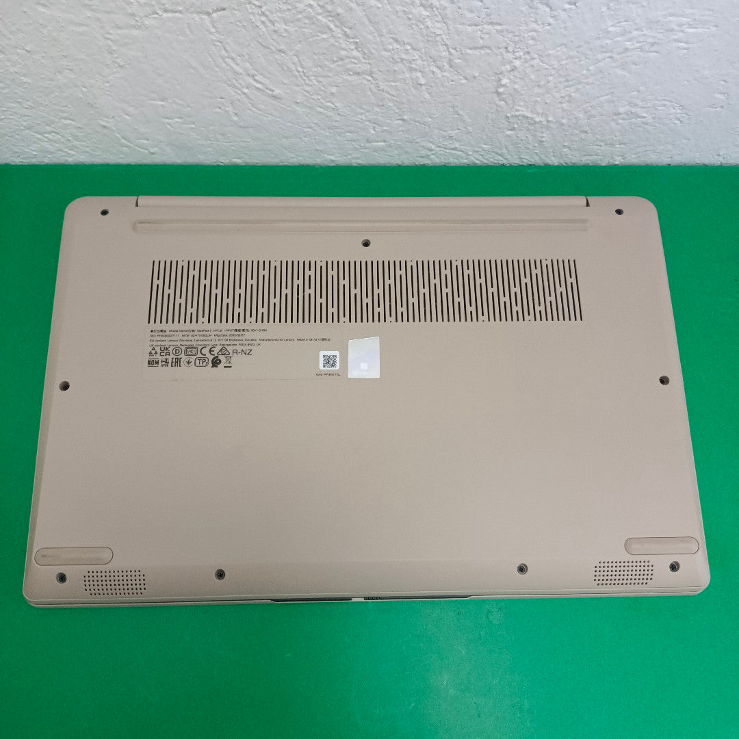LAPTOP LENOVO IDEAPAD 3 14ITL6 (2023) 1 TB + 256 GB SSD 8 GB RAM (SEMINUEVO)